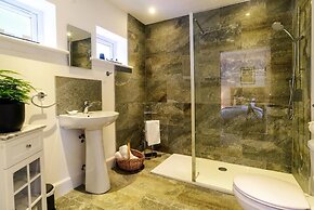 Elderburn Luxury Lodges