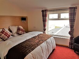 The Cliff Top Inn Hotel