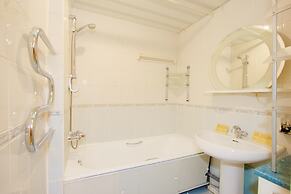 LUXKV Apartment on Bolshaya Gruzinskaya