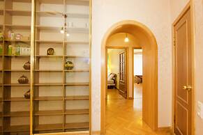 LUXKV Apartment on Bolshaya Gruzinskaya