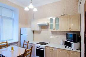 LUXKV Apartment on  Druzhinnikovskaya