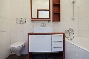 LUXKV Apartment on  Druzhinnikovskaya