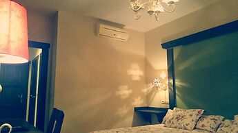 El Huesped del Sevillano