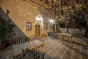 Kapadokya Ihlara Konakları Antik Gelveri Konağı