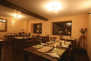 The Old Malt House Hotel