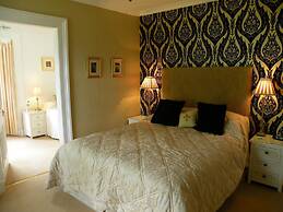 Thistle House Guest House