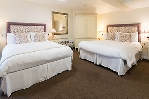 The Old Fourpenny Shop Hotel