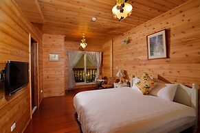 Sitou Flora's House B&B