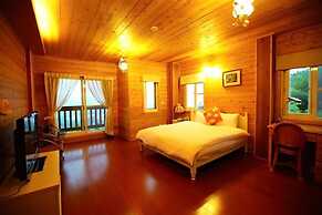 Sitou Flora's House B&B