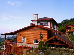 Sitou Flora's House B&B