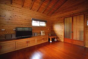 Sitou Flora's House B&B