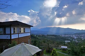 Sitou Flora's House B&B