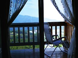 Sitou Flora's House B&B