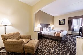 Quality Inn & Suites Southport