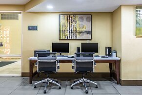 Quality Inn & Suites Southport