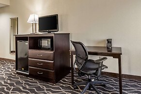 Quality Inn & Suites Southport