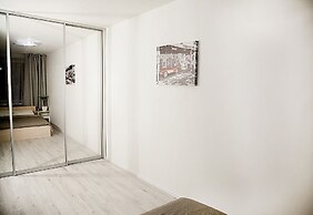 Funny Dolphins Apartments Rusakovskaya