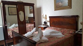 Sitges Royal Rooms