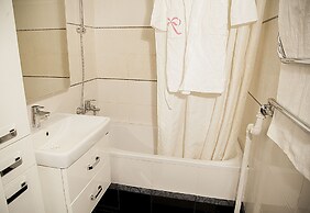 Funny Dolphins Apartments Nikoloyamskaya