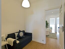 Covelo Park Apartment