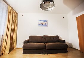 Funny Dolphins Apartments Spasskaya