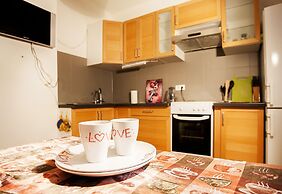 Funny Dolphins Apartments Spasskaya