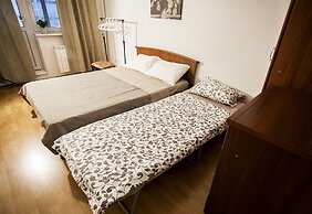 Funny Dolphins Apartments Spasskaya