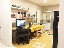 Crystal Cameron Highlands