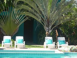 Ouro Sobre Azul Apart Hotel