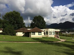 Hotel Bosques del Sol Suites