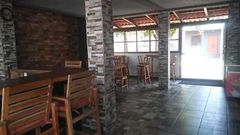 Punta Roca Surf Resort