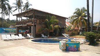 Punta Roca Surf Resort