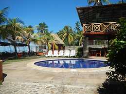 Punta Roca Surf Resort