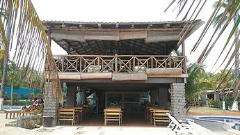 Punta Roca Surf Resort