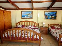 Punta Roca Surf Resort