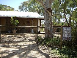 1860 Wine Country Cottages