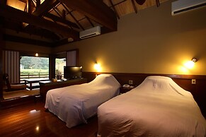 Kurokawa Onsen Satonoyu Waraku