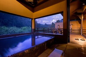 Kurokawa Onsen Satonoyu Waraku