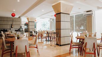 Ascent Premiere Pasuruan