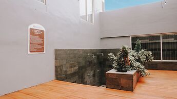 Ascent Premiere Pasuruan