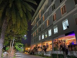 Ascent Premiere Pasuruan