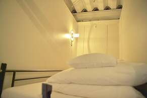 Chillulu Coffee & Hostel