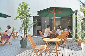 Chillulu Coffee & Hostel