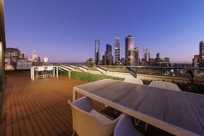 Flinders Luxury Penthouse