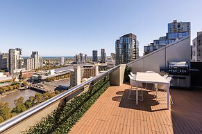 Flinders Luxury Penthouse