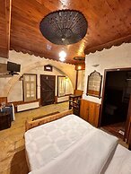 Tokmak Guest House