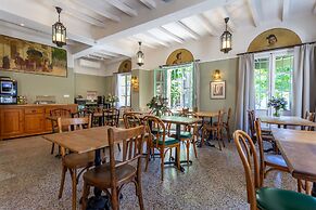 Hôtel Le Relais de Poste Arles Centre Historique