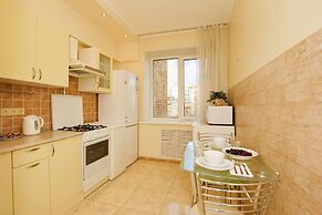 LUXKV Apartment on Smolenskaya