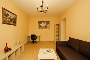 LUXKV Apartment on Smolenskaya