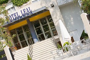 Hotel Leal La Sirena
